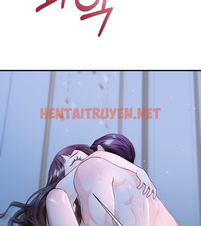 Xem ảnh e9cf4b2f a804 4bfe 883e a52effcf9b74 trong truyện hentai [18+] Tôi Đã Kết Hôn Với Kẻ Thù Giết Cha Mẹ - Chap 19.2 - truyenhentai18.pro